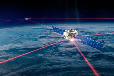 satelites starlink intercambian petabytes datos al dia mediante enlaces laser