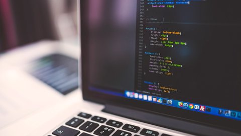 trabajos tecnologicos mejor pagados 2023