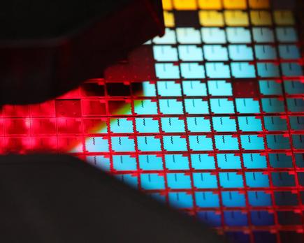 tsmc produccion neones