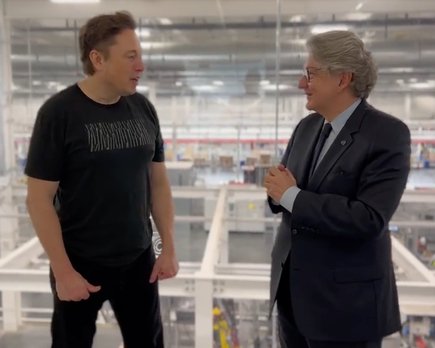 breton elon musk twitter