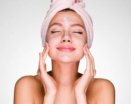 mi opinión sobre el gel limpiador facial de mercadona ¿ para quién es? ¿ realmente vale la pena?