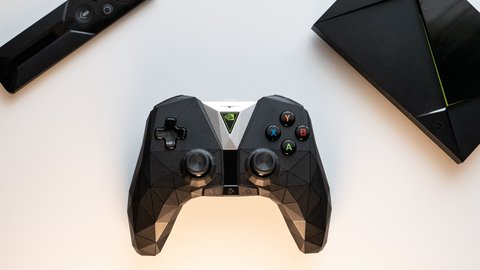 la n v i d i a shield se acualiza a la versión 7.2.2 y añade una opción para mejorar el color