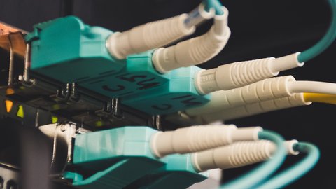 ¿ para qué sirve la multiplexación? ¿ qué es un multiplex?